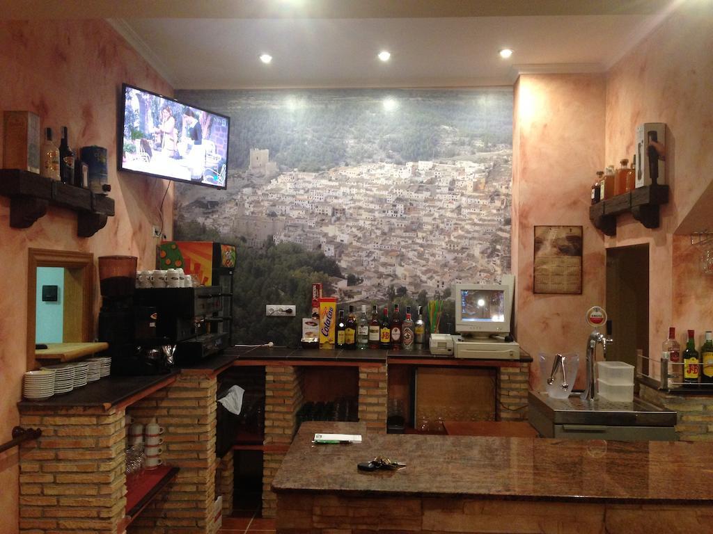 Hostal D'Ernes อัลกาลา เดล ฆูการ์ ภายนอก รูปภาพ