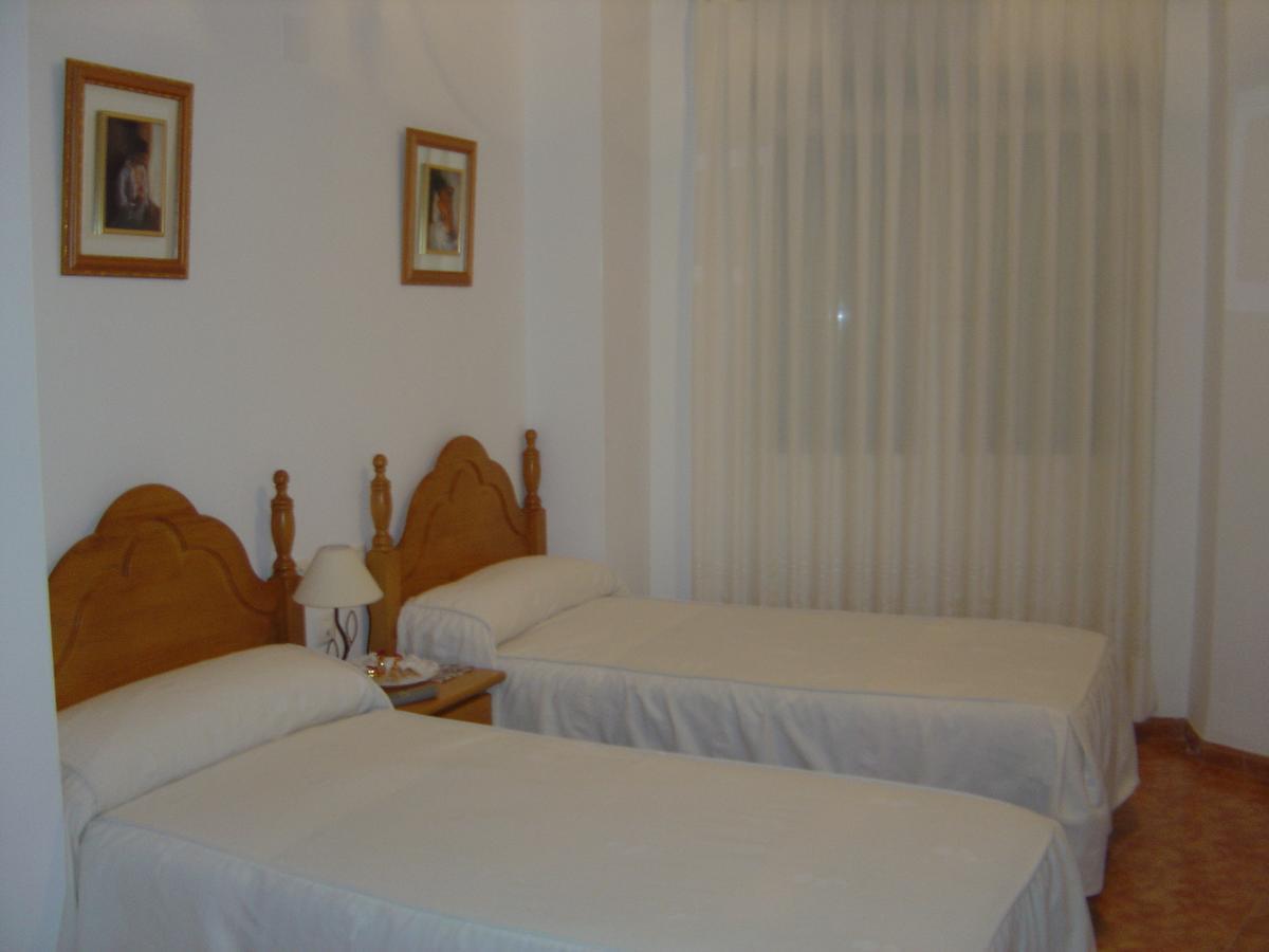 Hostal D'Ernes อัลกาลา เดล ฆูการ์ ภายนอก รูปภาพ